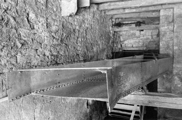 Conduite d'amenée. © Région Bourgogne-Franche-Comté, Inventaire du patrimoine