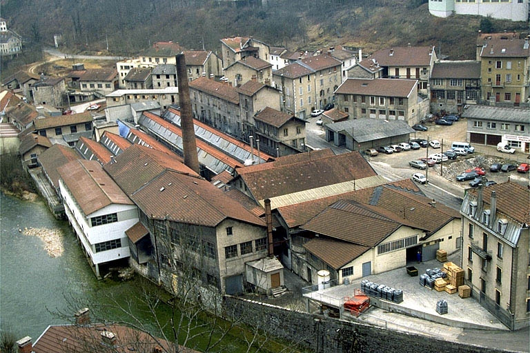 Vue d'ensemble plongeante sur l'usine, depuis l'ouest. © Région Bourgogne-Franche-Comté, Inventaire du patrimoine
