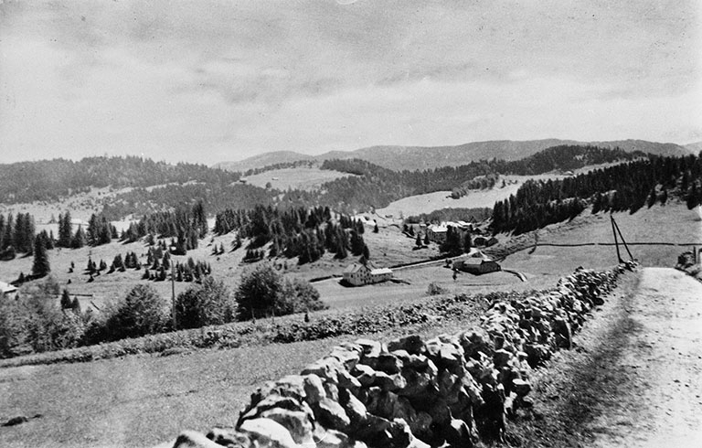 Vue générale du village. © Région Bourgogne-Franche-Comté, Inventaire du patrimoine