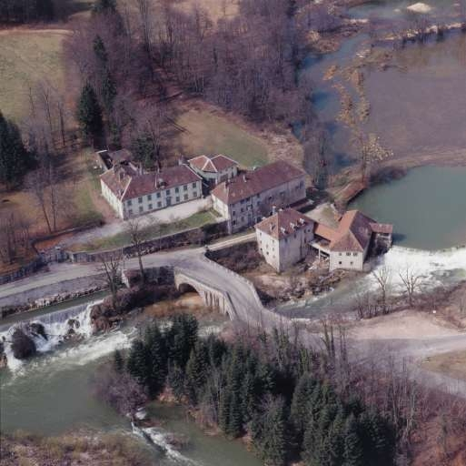 Vue aérienne du site. © Région Bourgogne-Franche-Comté, Inventaire du patrimoine
