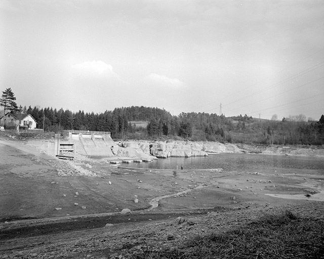 Vue d'ensemble depuis le sud-ouest. © Région Bourgogne-Franche-Comté, Inventaire du patrimoine