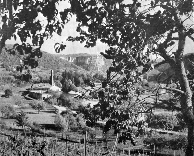 Vue d'ensemble depuis le nord. © Région Bourgogne-Franche-Comté, Inventaire du patrimoine