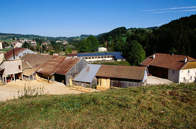 Vue plongeante sur la scierie. © Région Bourgogne-Franche-Comté, Inventaire du patrimoine Vue plongeante sur la scierie. © Région Bourgogne-Franche-Comté, Inventaire du patrimoine