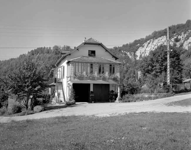 Logement patronal depuis l'est. © Région Bourgogne-Franche-Comté, Inventaire du patrimoine
