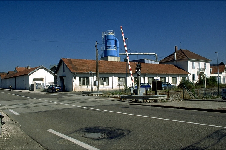 Vue d'ensemble depuis l'ouest. © Région Bourgogne-Franche-Comté, Inventaire du patrimoine