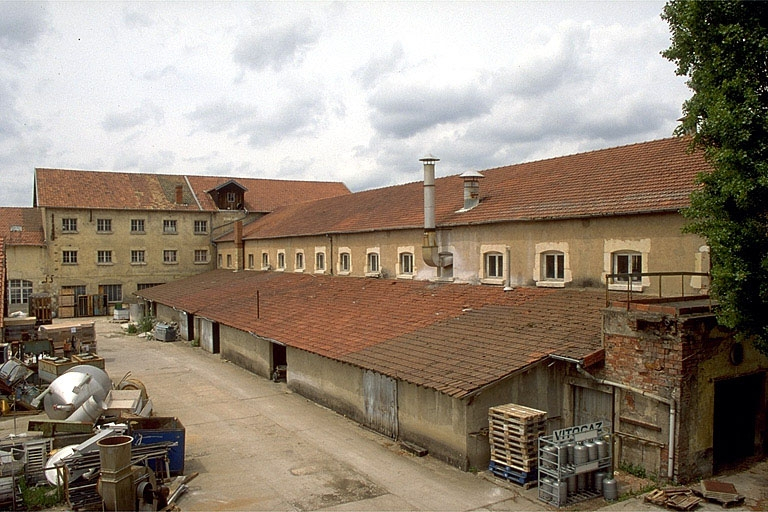 Vue partielle de l'atelier (27), depuis l'est. © Région Bourgogne-Franche-Comté, Inventaire du patrimoine