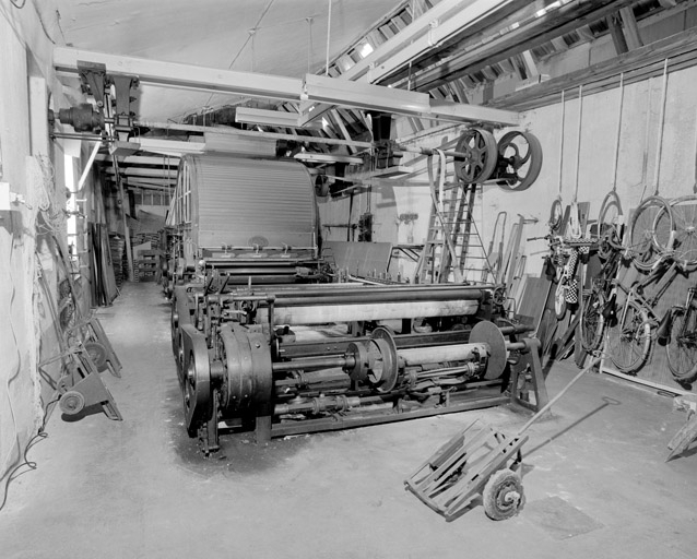 Encolleuse de la Société Alsacienne de Constructions Mécaniques. © Région Bourgogne-Franche-Comté, Inventaire du patrimoine