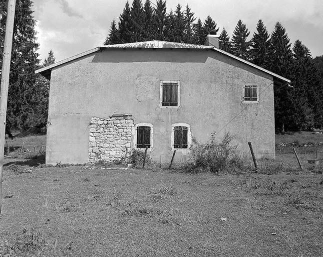 Façade sud-ouest. © Région Bourgogne-Franche-Comté, Inventaire du patrimoine