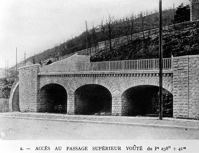 Accès au passage supérieur voûté du Pt 238 H + 41 m, [1919]. © Région Bourgogne-Franche-Comté, Inventaire du patrimoine