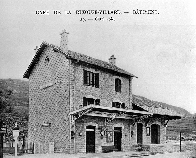 Bâtiment. - Côté voie, [1919]. © Région Bourgogne-Franche-Comté, Inventaire du patrimoine