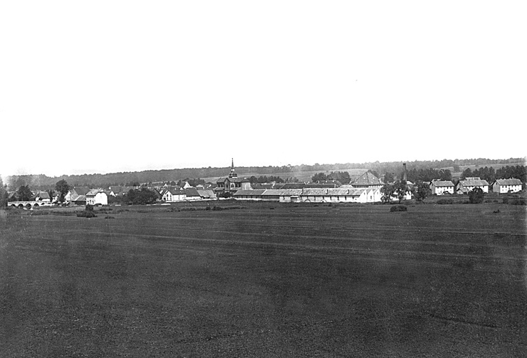 L'usine du Château depuis le sud. © Région Bourgogne-Franche-Comté, Inventaire du patrimoine