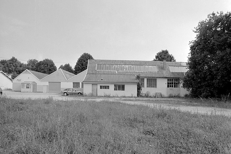 Ateliers de fabrication depuis le sud. © Région Bourgogne-Franche-Comté, Inventaire du patrimoine