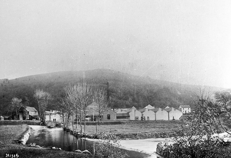 Société Anonyme de Filature et Tissage de Giromagny. Usine de la Fonderie : vue d'ensemble. © Région Bourgogne-Franche-Comté, Inventaire du patrimoine