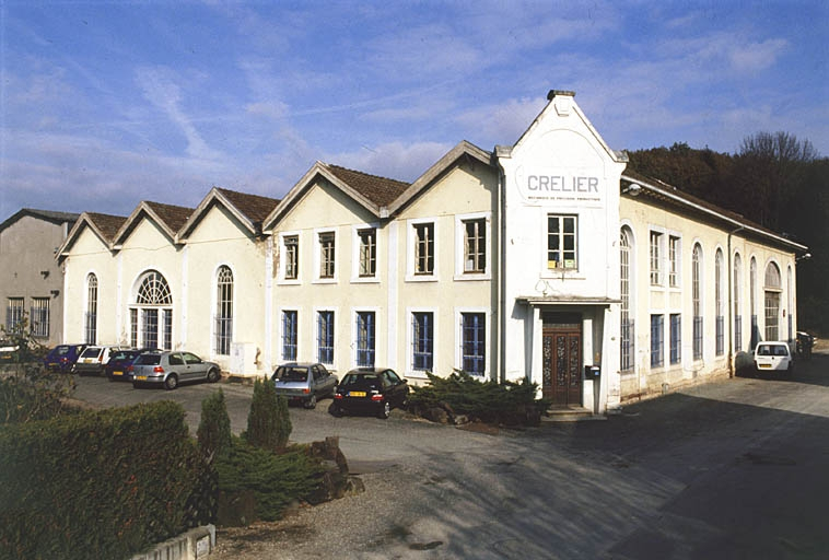 Vue d'ensemble depuis l'ouest. © Région Bourgogne-Franche-Comté, Inventaire du patrimoine Vue d'ensemble depuis l'ouest. © Région Bourgogne-Franche-Comté, Inventaire du patrimoine