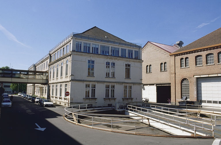 Bureaux et pignons des ateliers Traction. © Région Bourgogne-Franche-Comté, Inventaire du patrimoine