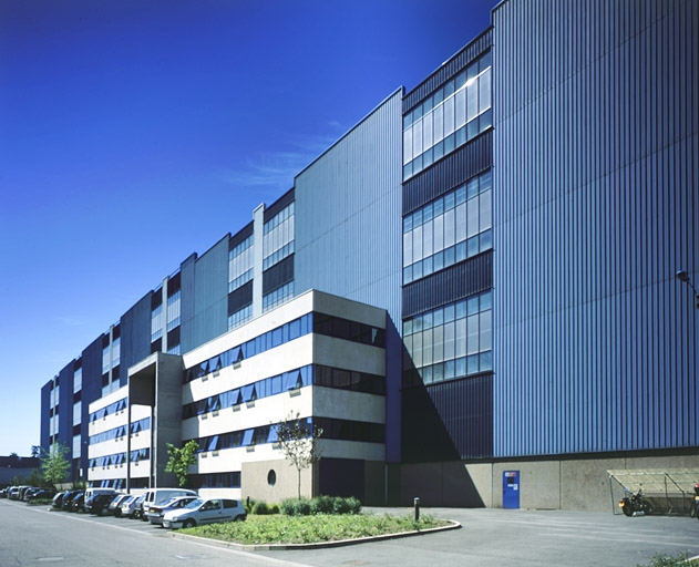 Halle 330 (bureaux et ateliers de montage). © Région Bourgogne-Franche-Comté, Inventaire du patrimoine