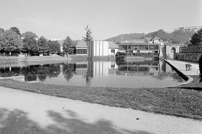 Port de Chamars : vue d'ensemble depuis l'ouest. © Région Bourgogne-Franche-Comté, Inventaire du patrimoine Port de Chamars : vue d'ensemble depuis l'ouest. © Région Bourgogne-Franche-Comté, Inventaire du patrimoine