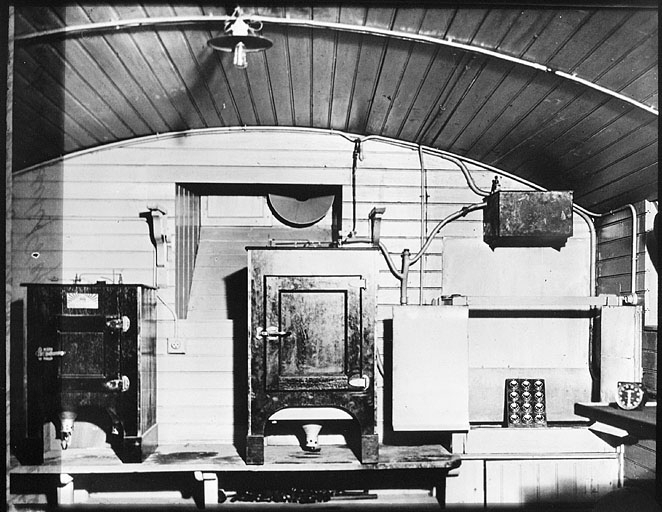 Epreuves thermiques. Etuves. Températures constantes de 40° et 15°, entre 1932 et 1934. © Région Bourgogne-Franche-Comté, Inventaire du patrimoine Epreuves thermiques. Etuves. Températures constantes de 40° et 15°, entre 1932 et 1934. © Région Bourgogne-Franche-Comté, Inventaire du patrimoine