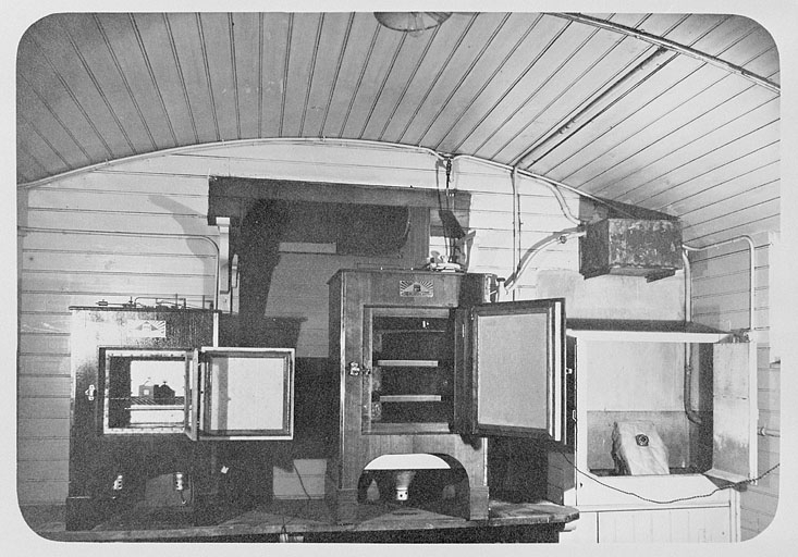 [Installation pour les tests thermiques et d'étanchéité, au sous-sol de la chronométrie], limite 19e siècle 20e siècle. © Région Bourgogne-Franche-Comté, Inventaire du patrimoine