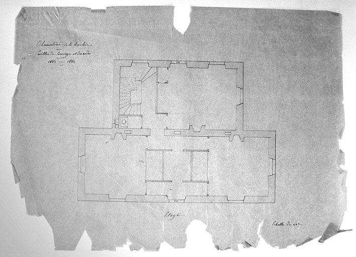 Pavillon du concierge et des aides. Etage, 1883-1884. © Région Bourgogne-Franche-Comté, Inventaire du patrimoine Pavillon du concierge et des aides. Etage, 1883-1884. © Région Bourgogne-Franche-Comté, Inventaire du patrimoine