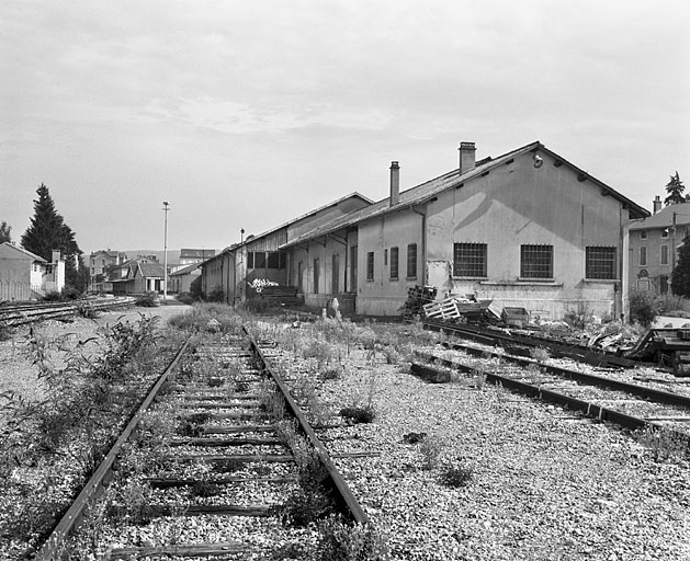 Entrepôts, depuis le sud-ouest (côté La Cluse). © Région Bourgogne-Franche-Comté, Inventaire du patrimoine