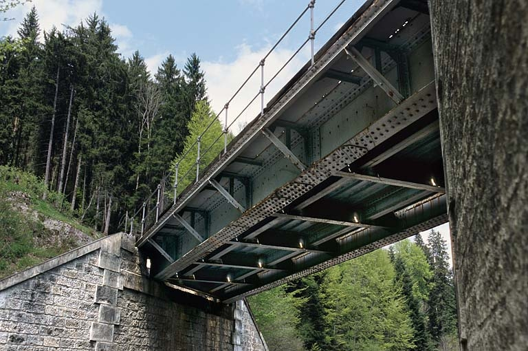 Pont sur la route nationale n° 5 : dessous du tablier. © Région Bourgogne-Franche-Comté, Inventaire du patrimoine