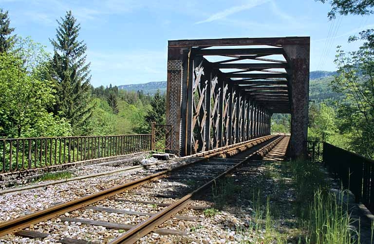 Vue d'ensemble, côté La Cluse (ouest). © Région Bourgogne-Franche-Comté, Inventaire du patrimoine