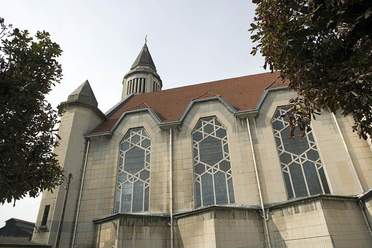 Vue extérieure de la nef. © Région Bourgogne-Franche-Comté, Inventaire du patrimoine