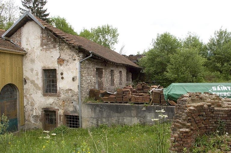 Atelier de réparation (forge et menuiserie). © Région Bourgogne-Franche-Comté, Inventaire du patrimoine