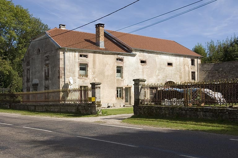Logement patronal et parties agricoles. © Région Bourgogne-Franche-Comté, Inventaire du patrimoine