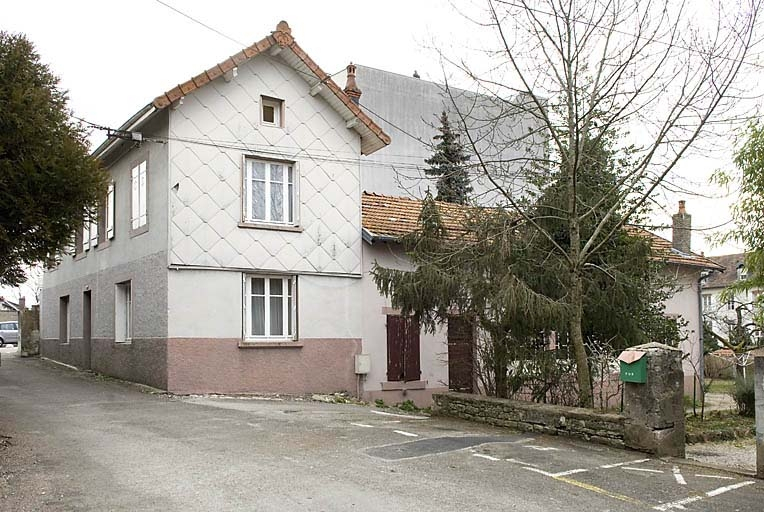 Vue d'ensemble depuis la rue Larmet : logement et atelier de fabrication. © Région Bourgogne-Franche-Comté, Inventaire du patrimoine