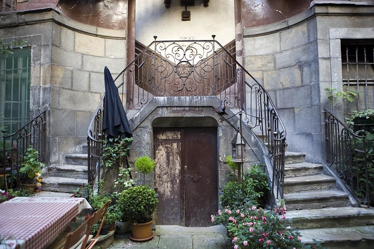 Détail de l'entrée de cave. © Région Bourgogne-Franche-Comté, Inventaire du Patrimoine