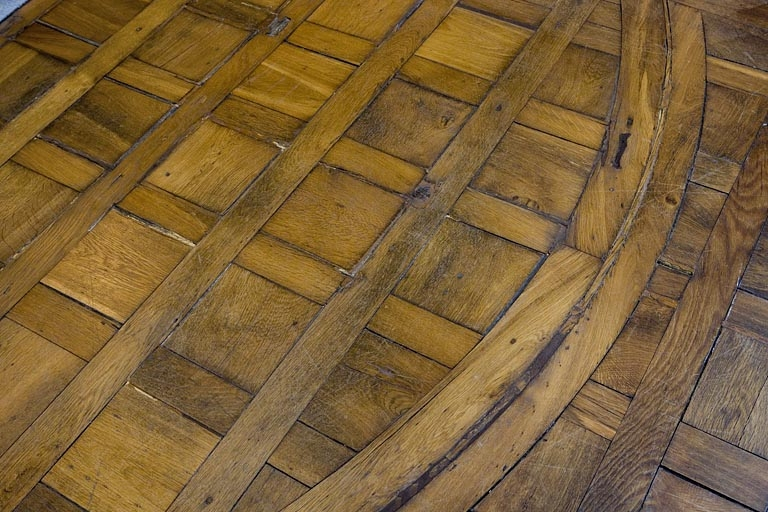 Détail du parquet d'une pièce située au premier étage. © Région Bourgogne-Franche-Comté, Inventaire du Patrimoine