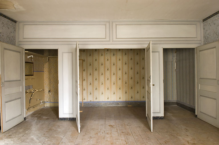 Chambre avec alcôve ouverte. © Région Bourgogne-Franche-Comté, Inventaire du patrimoine