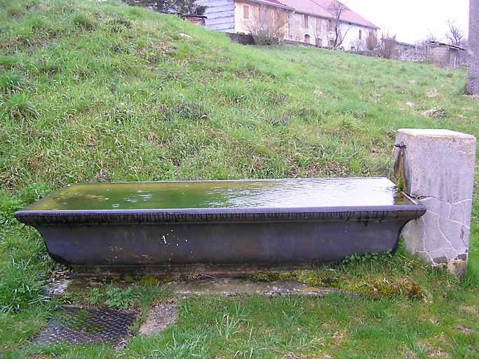 Vue sur l'ensemble hydraulique. © Région Bourgogne-Franche-Comté, Inventaire du patrimoine