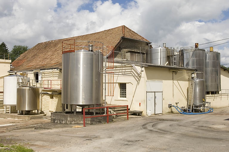Atelier de fonderie et adjonctions de la fromagerie. © Région Bourgogne-Franche-Comté, Inventaire du patrimoine
