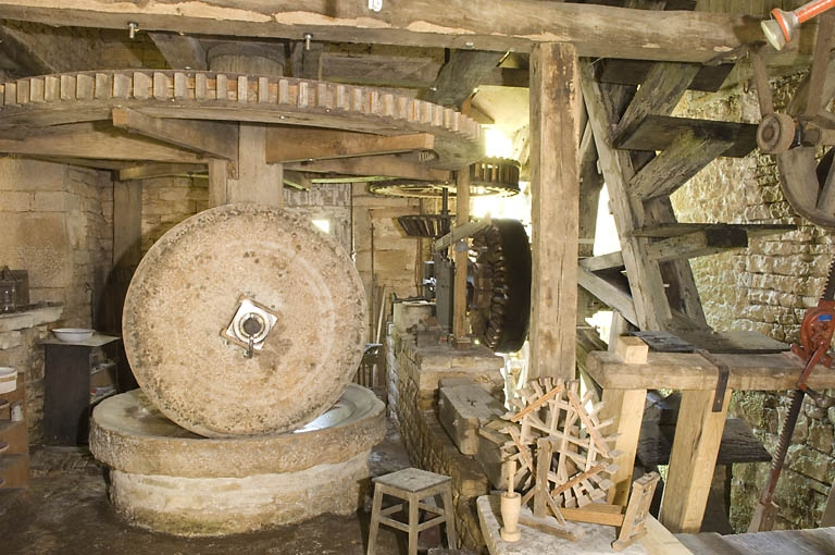 Intérieur de l'atelier de fabrication. © Région Bourgogne-Franche-Comté, Inventaire du patrimoine