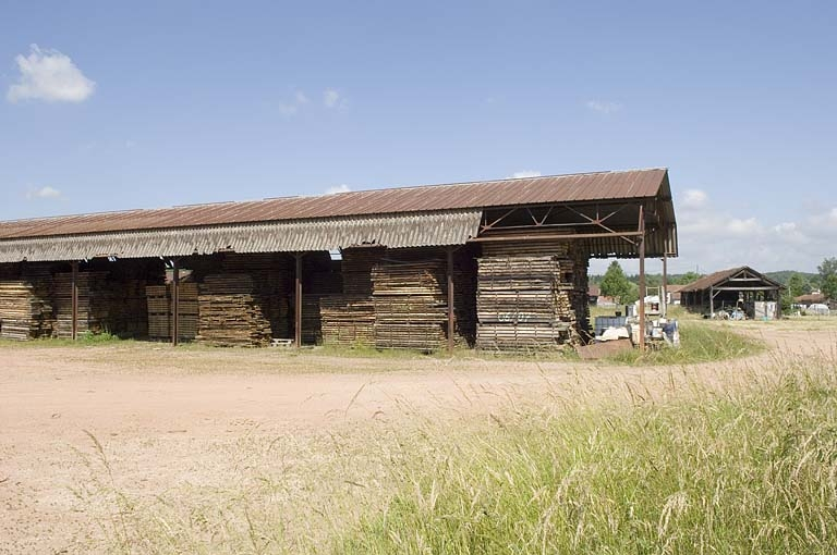 Entrepôts industriels ouest. © Région Bourgogne-Franche-Comté, Inventaire du patrimoine