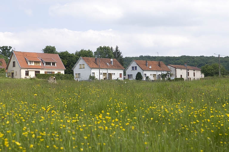 La cité ouvrière depuis le sud. © Région Bourgogne-Franche-Comté, Inventaire du patrimoine