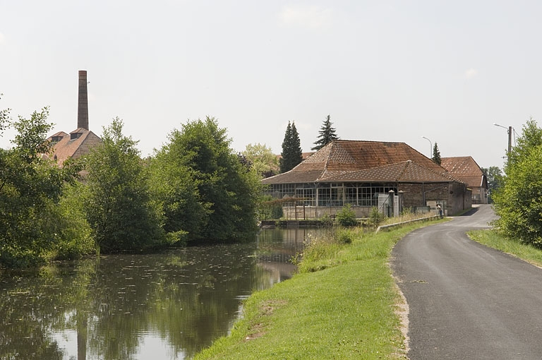 Vue d'ensemble depuis le nord-est © Région Bourgogne-Franche-Comté, Inventaire du patrimoine