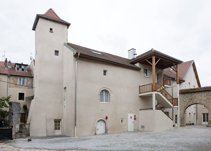 Façade antérieure, côté cour. © Région Bourgogne-Franche-Comté, Inventaire du patrimoine
