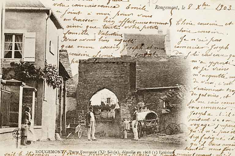 3.- Rougemont. Porte Fourquée (XIe siècle), démolie en 1868. Extérieur. © Région Bourgogne-Franche-Comté, Inventaire du patrimoine