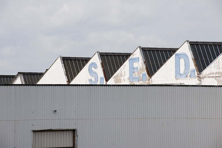 Atelier de fabrication. Détail des pignons des sheds. © Région Bourgogne-Franche-Comté, Inventaire du patrimoine