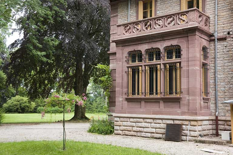Avant-corps sur la façade antérieure de la demeure. © Région Bourgogne-Franche-Comté, Inventaire du patrimoine