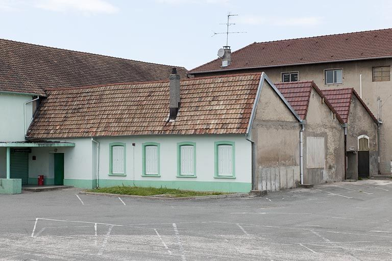Vue de trois quarts. © Région Bourgogne-Franche-Comté, Inventaire du patrimoine