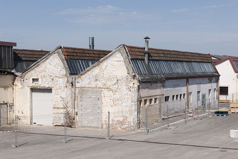 Extrémité nord de l'atelier des boîtes de vitesses. © Région Bourgogne-Franche-Comté, Inventaire du patrimoine Extrémité nord de l'atelier des boîtes de vitesses. © Région Bourgogne-Franche-Comté, Inventaire du patrimoine