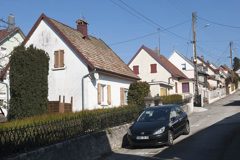 Rue de Belfort. Maisons côté impair. © Région Bourgogne-Franche-Comté, Inventaire du patrimoine