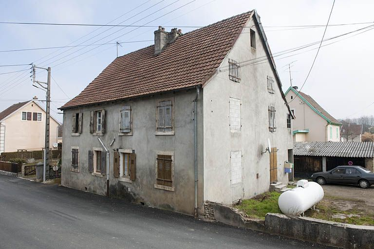 Immeuble à 4 logements dit "la Bastille". © Région Bourgogne-Franche-Comté, Inventaire du patrimoine