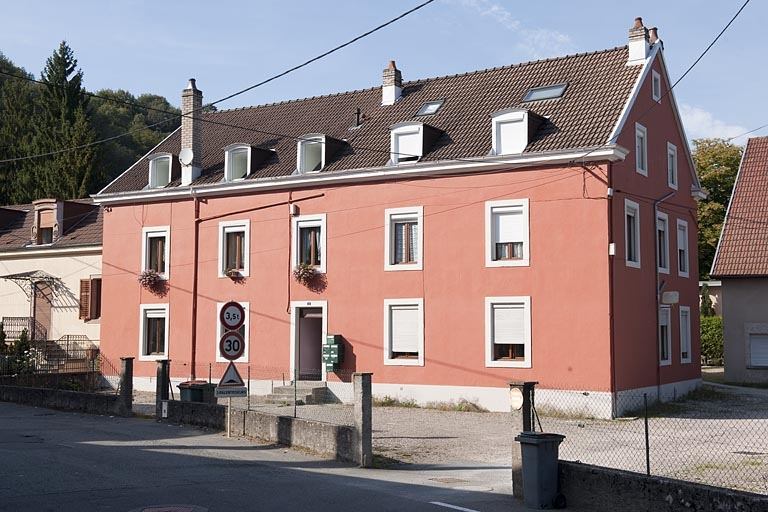 Logement ouvrier (2 rue de la République). © Région Bourgogne-Franche-Comté, Inventaire du patrimoine