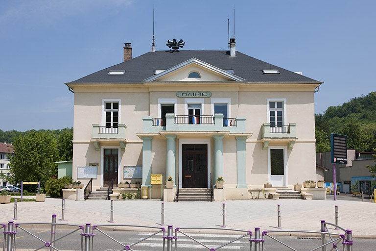 Vue de face. © Région Bourgogne-Franche-Comté, Inventaire du patrimoine Vue de face. © Région Bourgogne-Franche-Comté, Inventaire du patrimoine